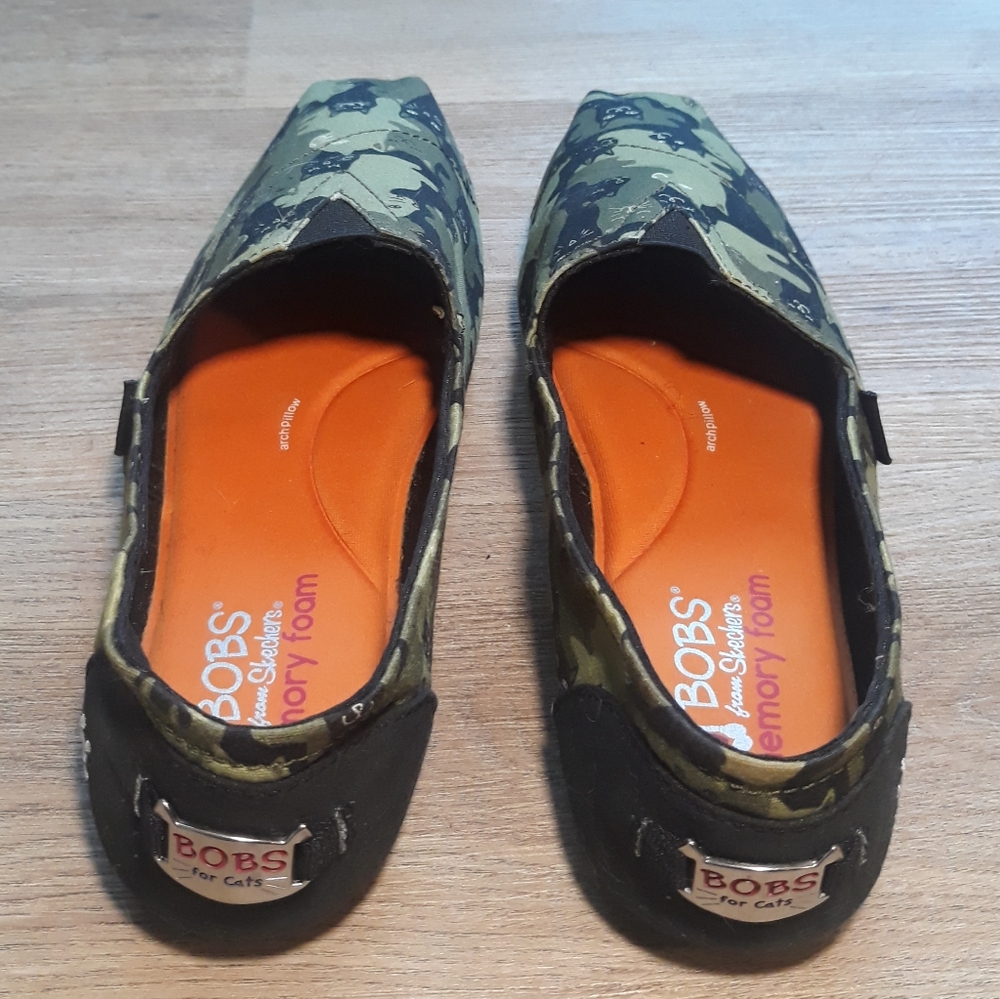Skechers Bobs Plush Cat-Mouflage Shoes / Sz 9 Bobs Green Cat Camo Slip On Flats - Picture 9 of 12
